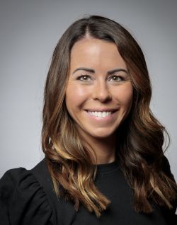 Colleen McIlvennan headshot